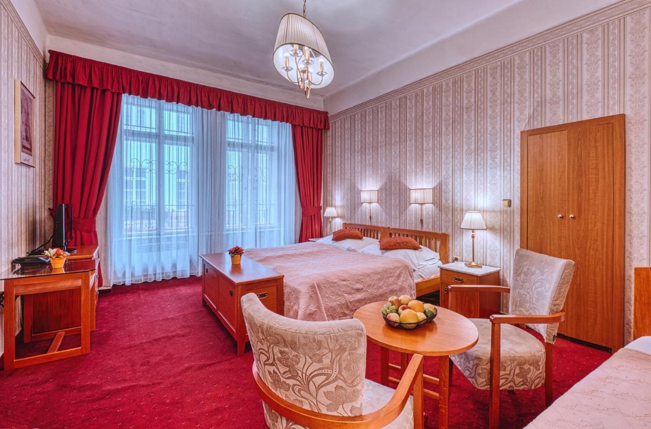 萨尔瓦托尔酒店 布拉格 外观 照片